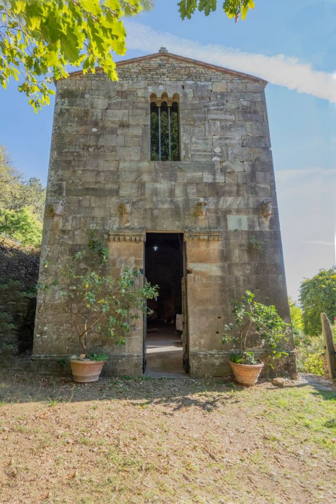 la chiesa romanica di Vicopisano di Sant'Andrea in Nocciolafacente parte del Monastero di Santa.Andrea